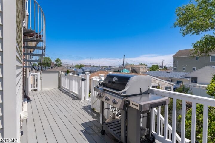 Property Photo: 35 W Mohawk Dr NJ 08087