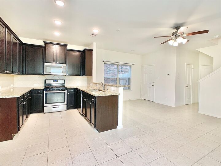 17114 Taffaine Drive  Houston TX 77090 photo