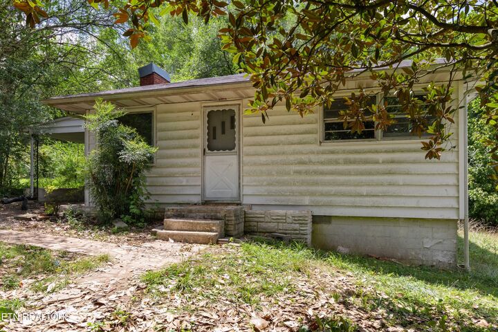 Property Photo:  110 Pine Lane  TN 37840 