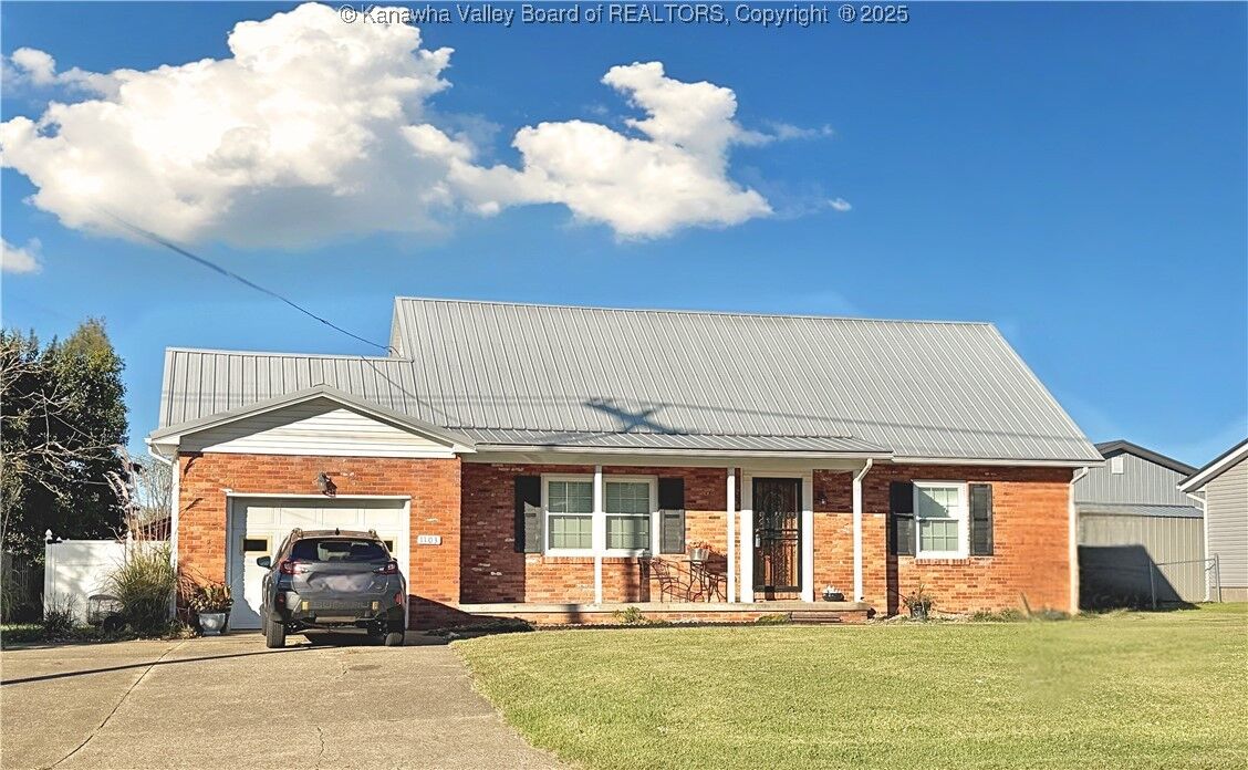 Property Photo:  1103 Sandhill Road  WV 25550 