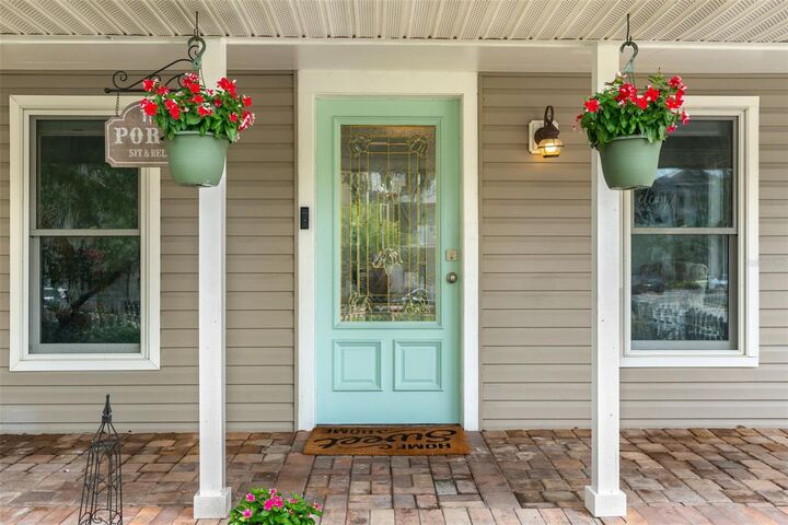 Property Photo:  615 W Smith Street  FL 32804 