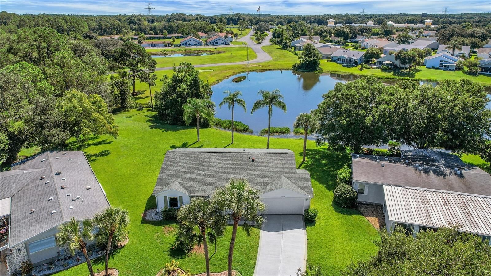 Property Photo: 5089 El Destino Drive FL 34748