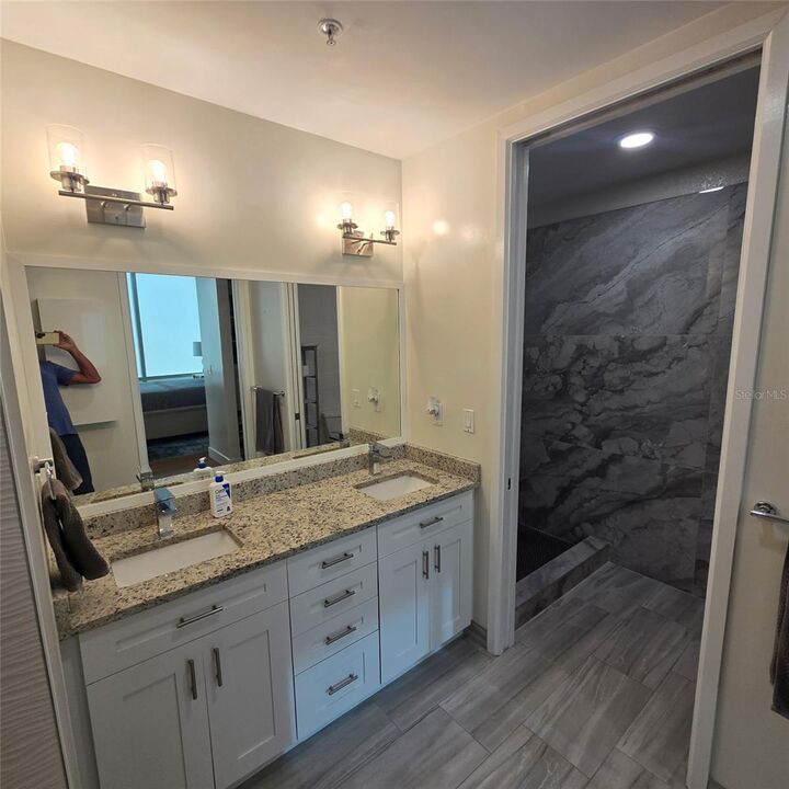 Property Photo: 150 E Robinson Street 2409 FL 32801