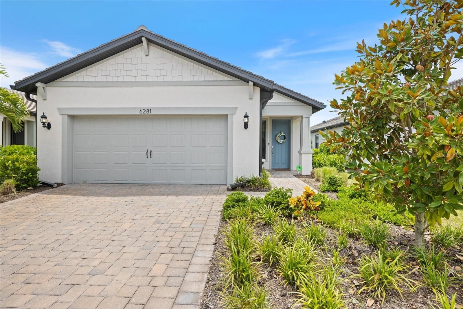 Property Photo:  6281 Winding Pine Drive  FL 34275 