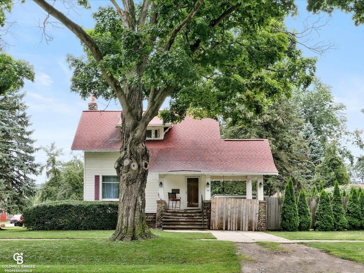 Property Photo:  316 N Main Street  MI 48014 
