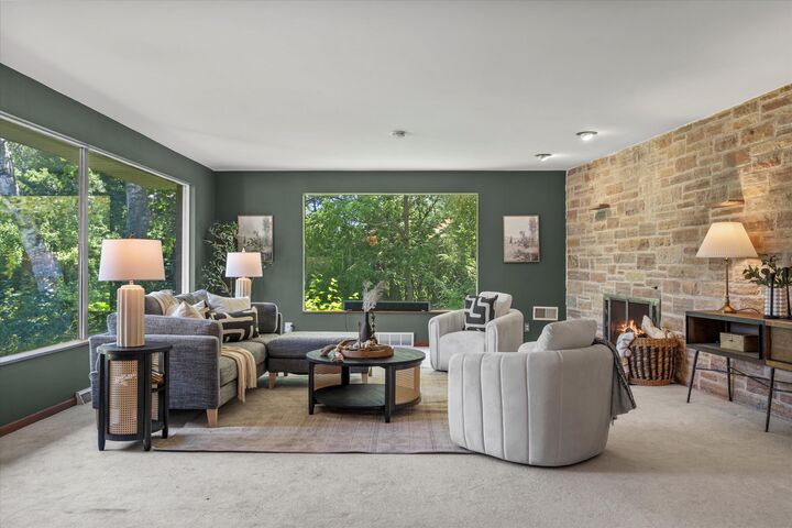 2416 W Dean Ct  River Hills WI 53217 photo