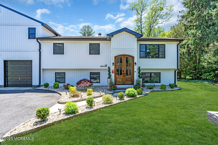 24 Bentley Road  Monroe NJ 08831 photo