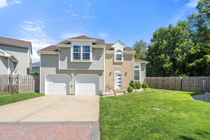 210 Kentucky Way  Freehold NJ 07728 photo