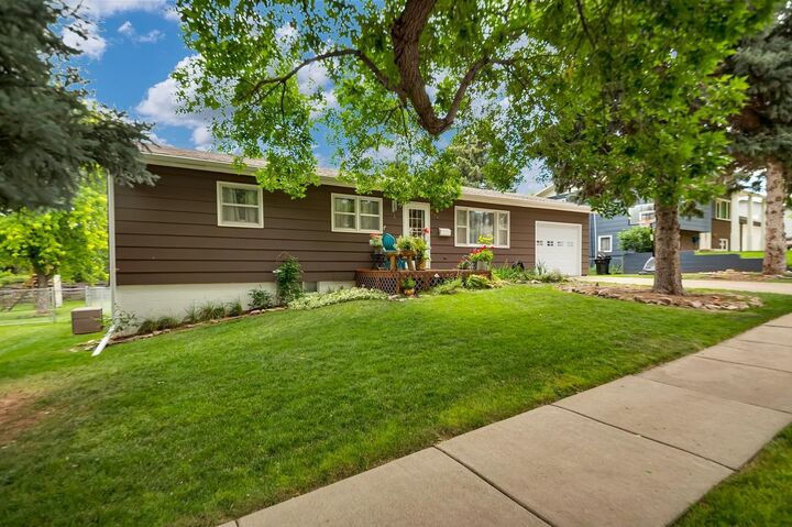 914 Pinedale Drive  Spearfish SD 57783 photo