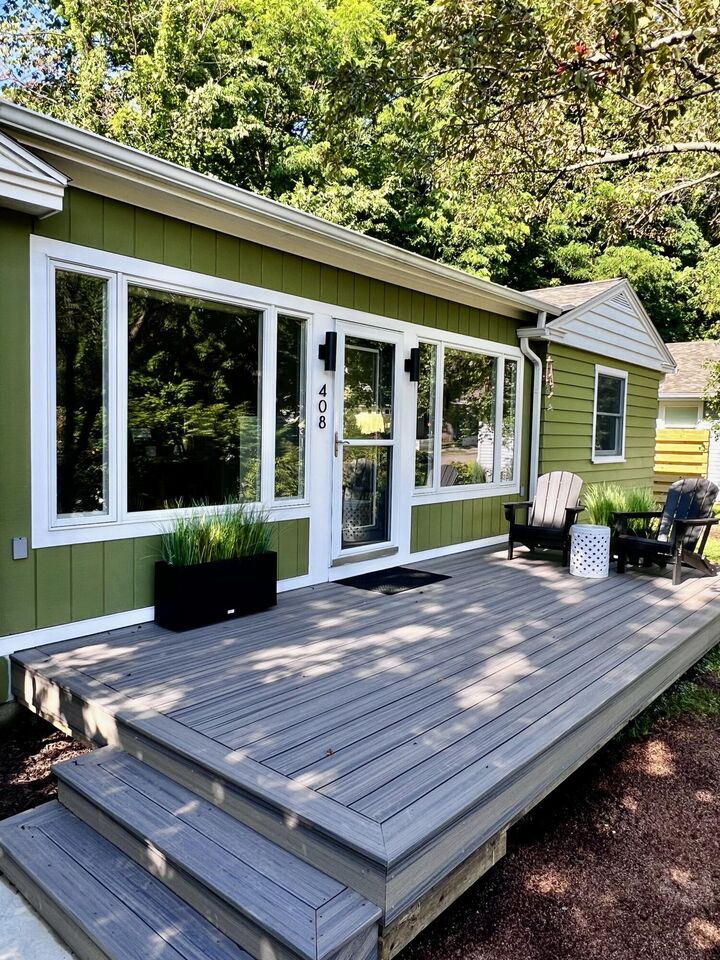 Property Photo:  408 Mason Street  MI 49453 