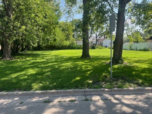 Property Photo: Lot 3&Amp4 Bucklin Street IL 61301