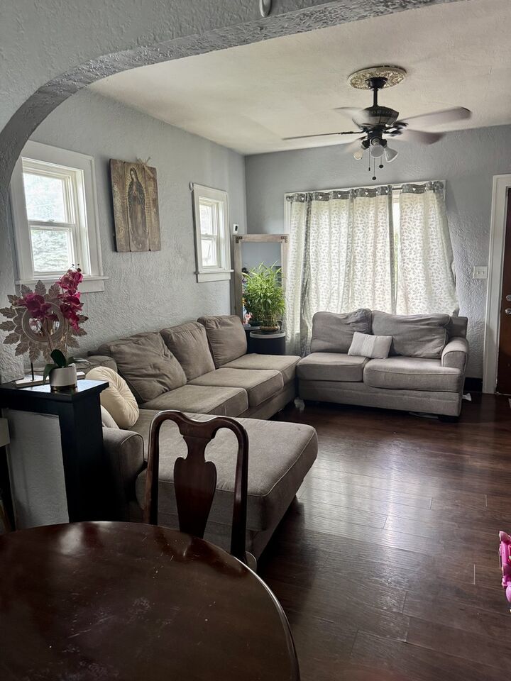 Property Photo:  109 Seminary Avenue  IL 60505 
