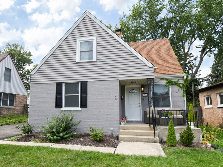 1326 Heidorn Avenue  Westchester IL 60154 photo