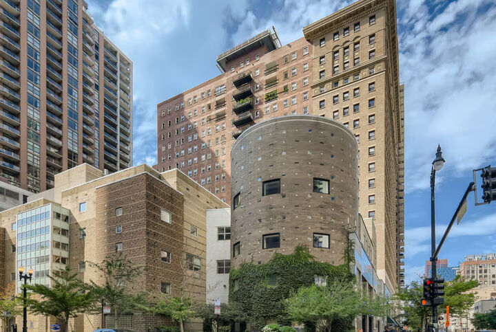 40 E 9th Street 312  Chicago IL 60605 photo