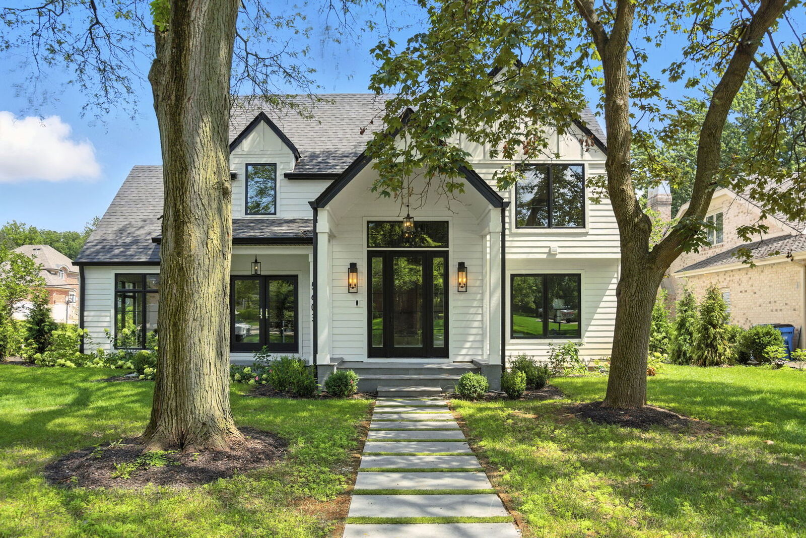 Property Photo: 5603 S Garfield Street IL 60521