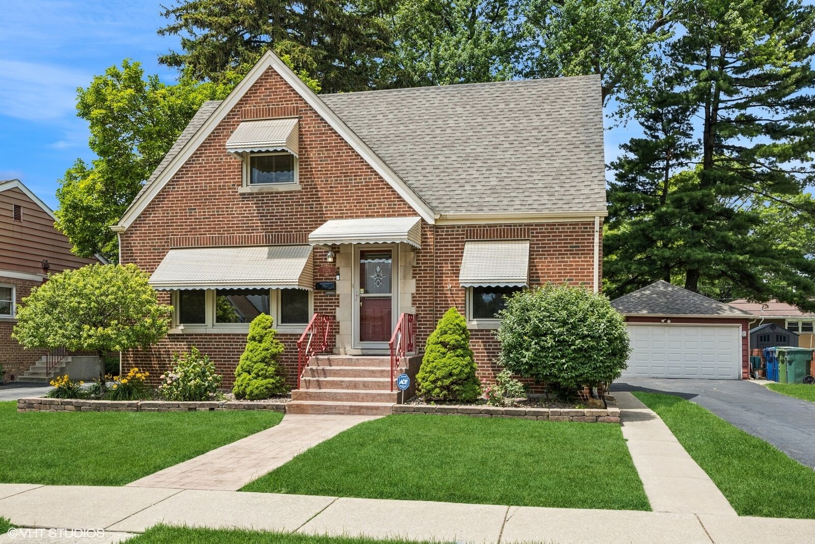 Property Photo:  9326 S Millard Avenue  IL 60805 