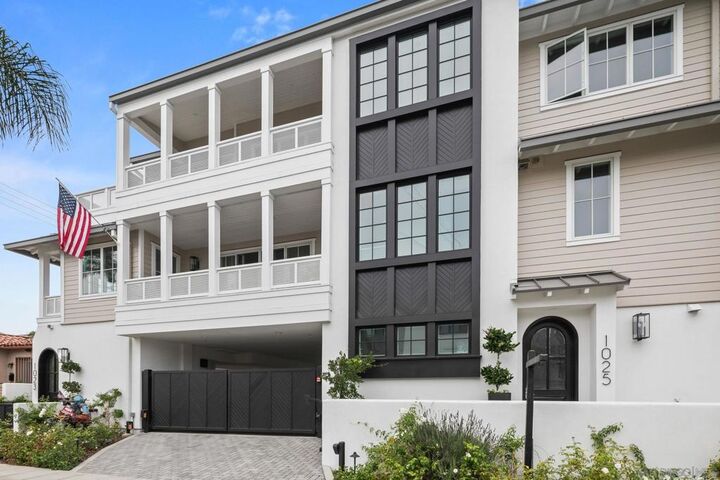 Property Photo: 1025 5th St CA 92118