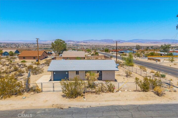 74488 Morning Drive  Twentynine Palms CA 92277 photo