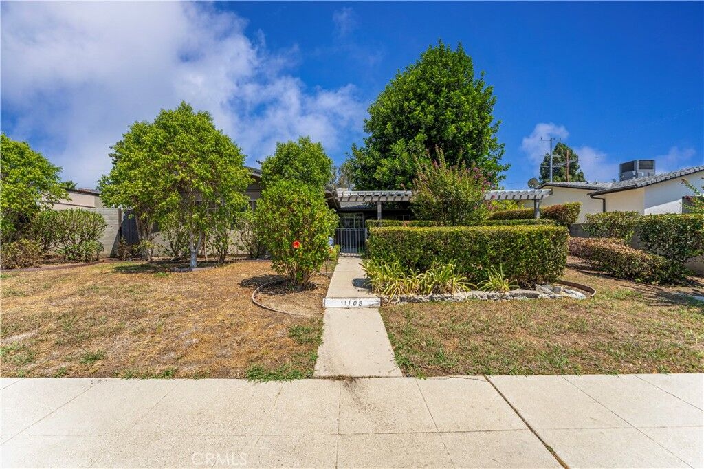 Property Photo: 11108 Louise Avenue CA 91344