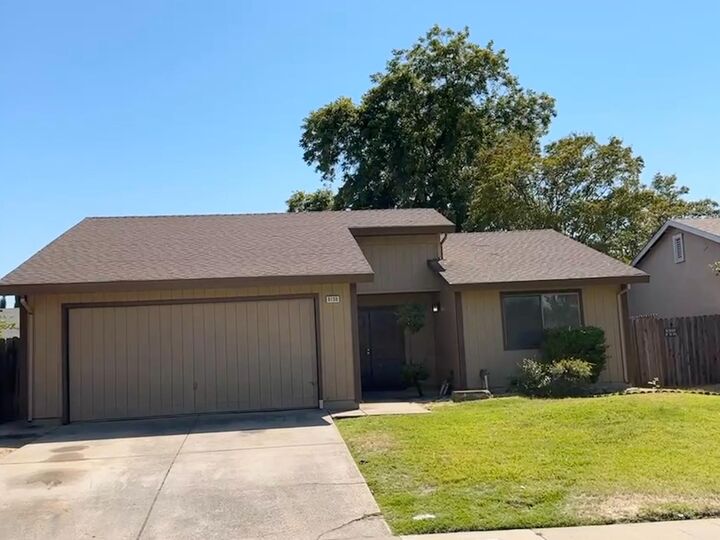 8138 La Almendra Way  Sacramento CA 95823 photo