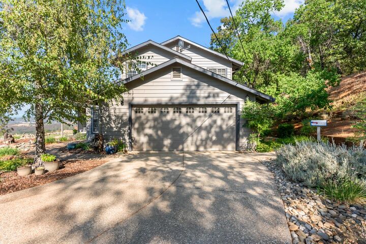 Property Photo: 3472 See View Court CA 95672