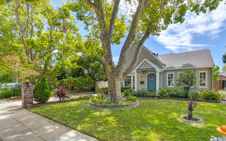 Property Photo: 2716 6th Avenue CA 95818