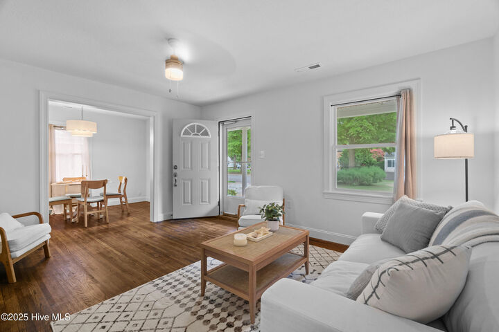 Property Photo: 1117 W Williams Circle NC 27909