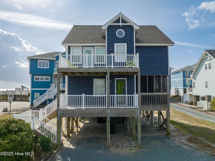 Property Photo:  124 N Permuda Wynd Drive  NC 28460 