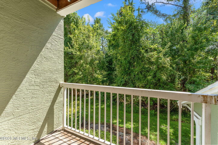 Property Photo: 7701 Timberlin Park Boulevard 826 FL 32256