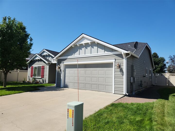 696 Mountain View Drive  Kalispell MT 59901 photo
