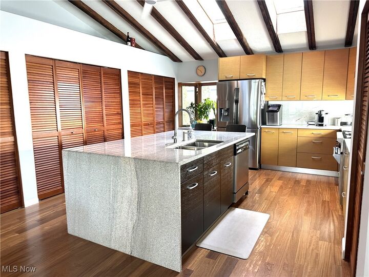 Property Photo:  4419 E Lake Road  OH 44054 