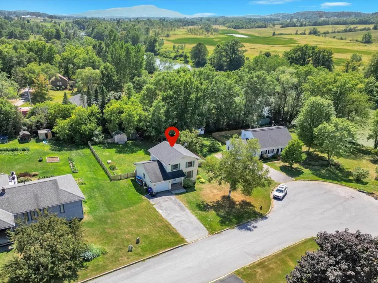 Property Photo:  5 Ice House Court  VT 05491 