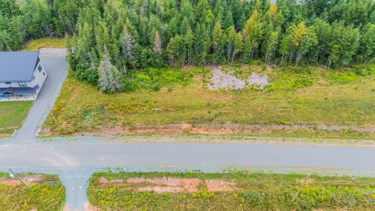 Property Photo:  44 Runway Court  NS B2N 6L3 