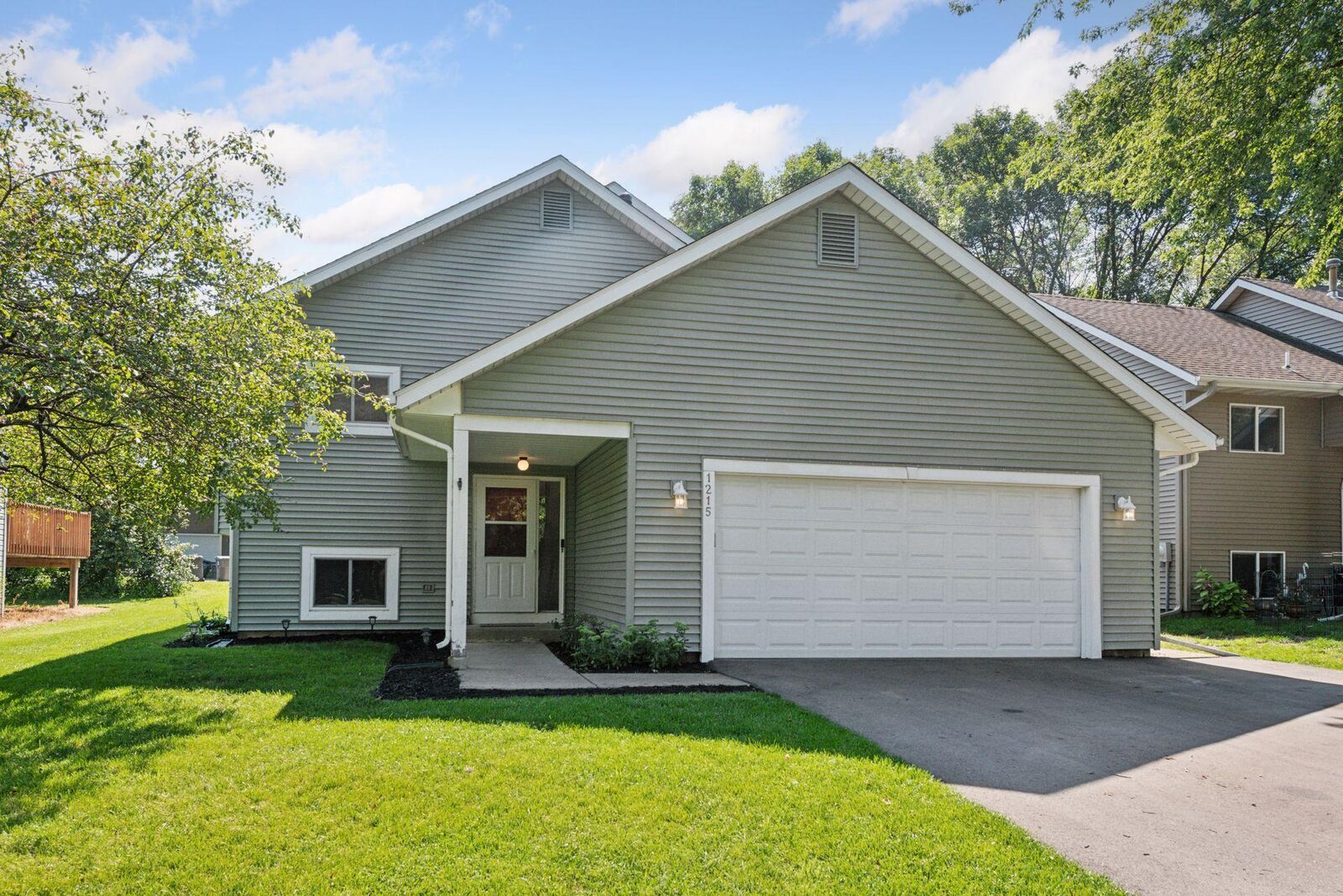 Property Photo: 1215 Spring Hill Road MN 55387