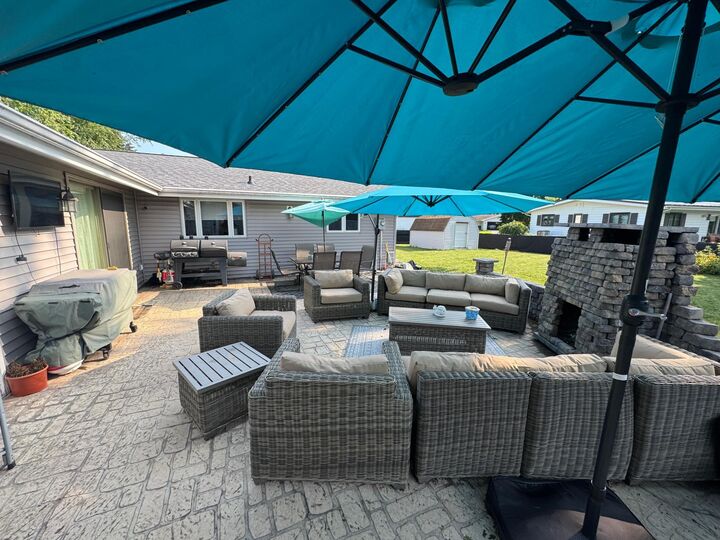 Property Photo:  410 Ridge Road  MN 56007 
