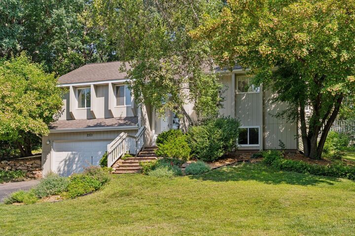 Property Photo:  2571 Schaller Drive E  MN 55119 