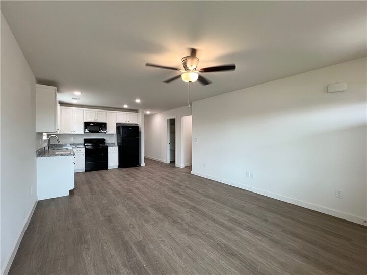 Property Photo:  618 68th Avenue  AR 72712 