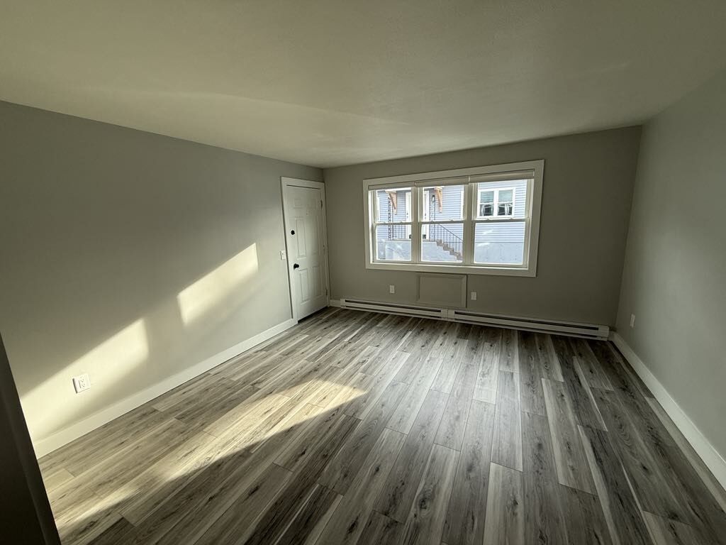Property Photo:  12 Hunnewell Rd 2R  MA 01606 
