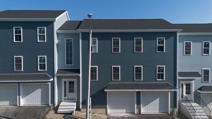 Property Photo:  17-B Mott Street  MA 01604 