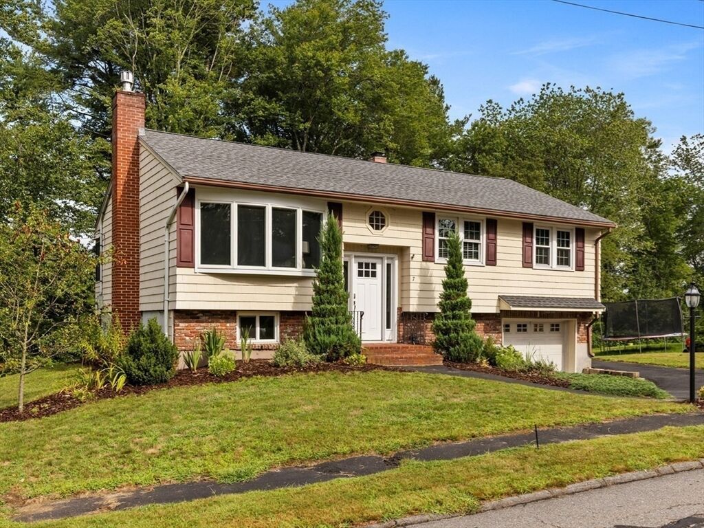 Property Photo:  7 Forest Park Ave  MA 01862 