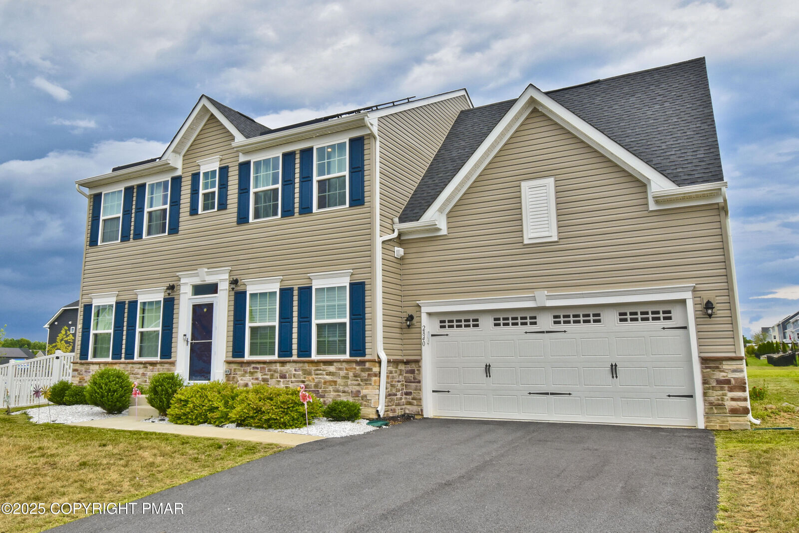 Property Photo:  2840 10th Street  PA 18020 