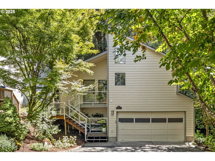 9324 SW 55th Ave  Portland OR 97219 photo