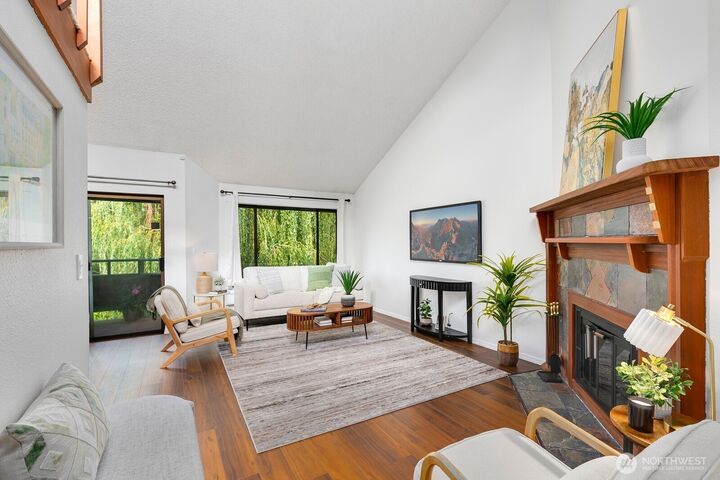 Property Photo:  2300 NE 89th Street 8905  WA 98115 