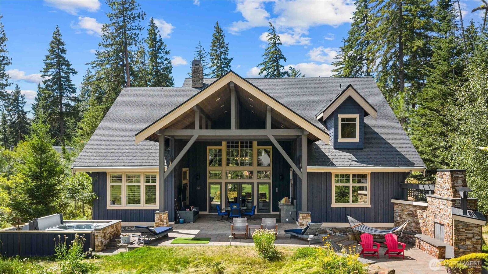 Property Photo: 681 Maple Leaf Loop WA 98922