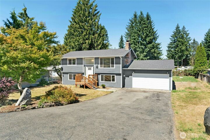 10317  147th Street E  Puyallup WA 98374 photo