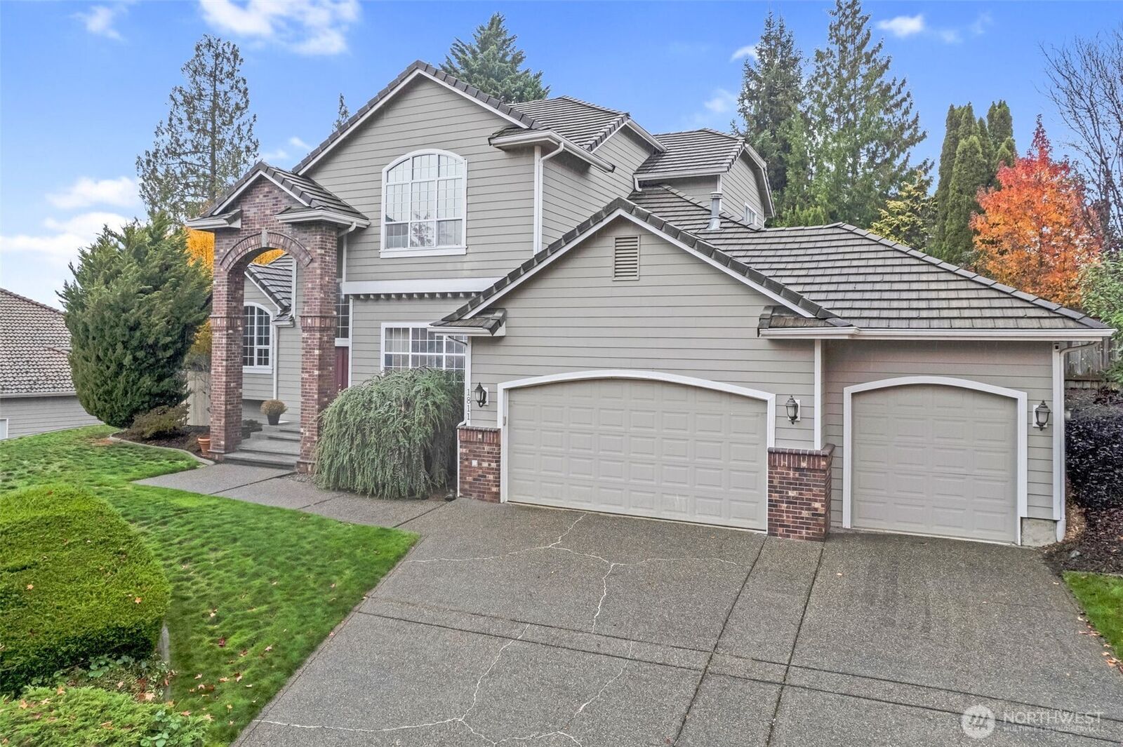 Property Photo:  1811  Crystal Lane Loop SE  WA 98374 