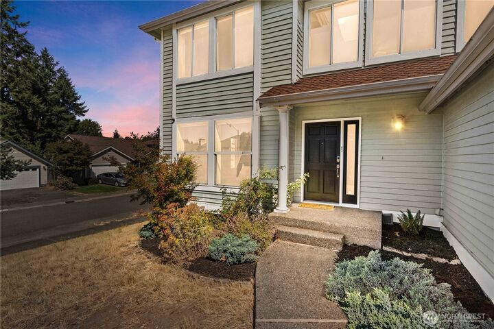 Property Photo:  1212 SW 349th Street  WA 98023 