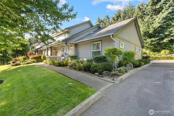 1901  26th Street Ct NW  Gig Harbor WA 98335 photo
