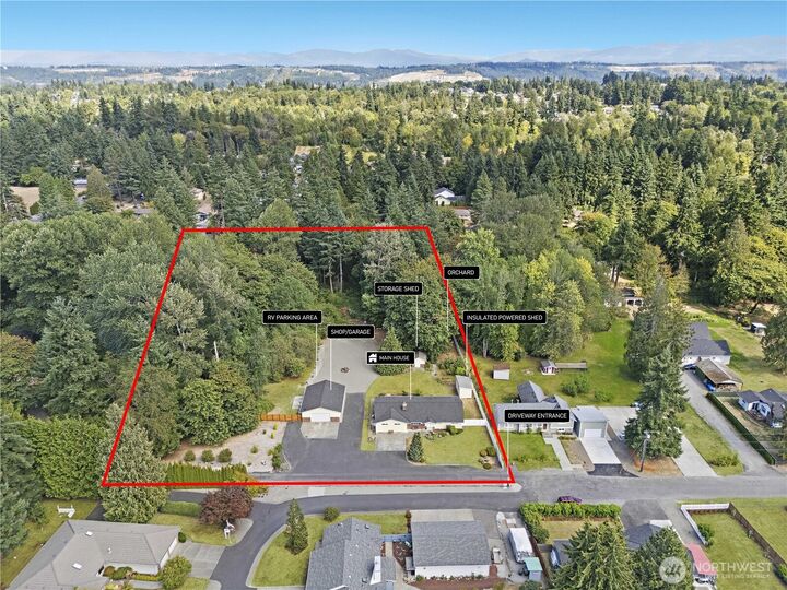 Property Photo: 2727 108th E WA 98372