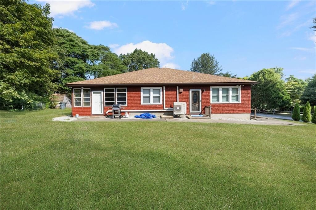 Property Photo:  21 Plum Beach Road  RI 02874 